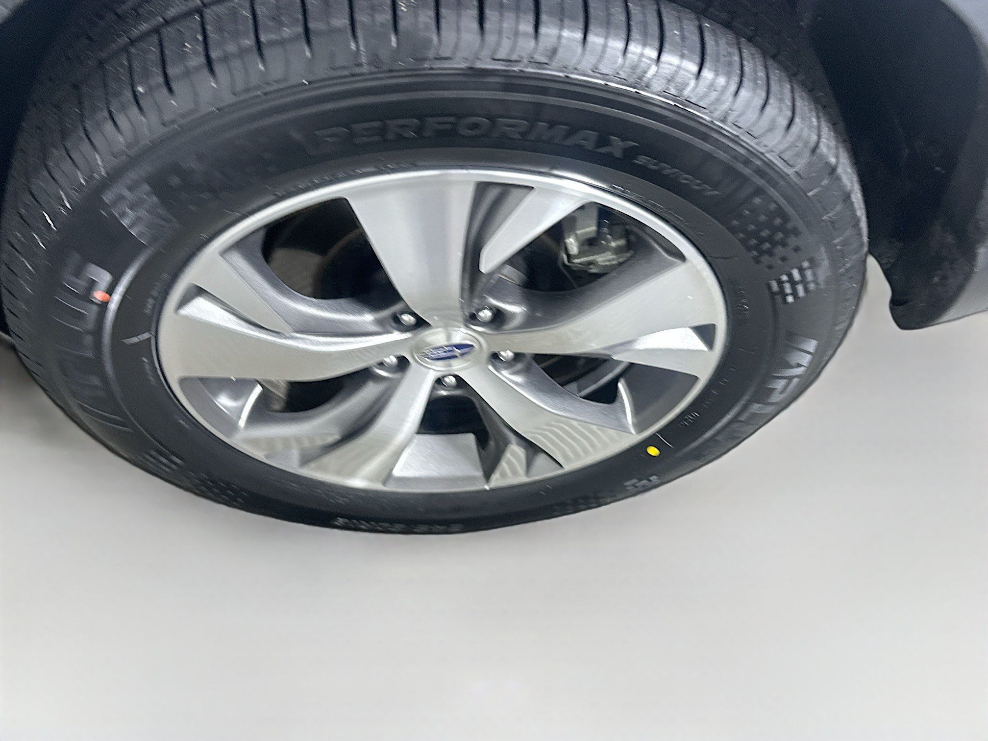 Used 2025 Subaru Ascent Premium AWD/4WD image 11