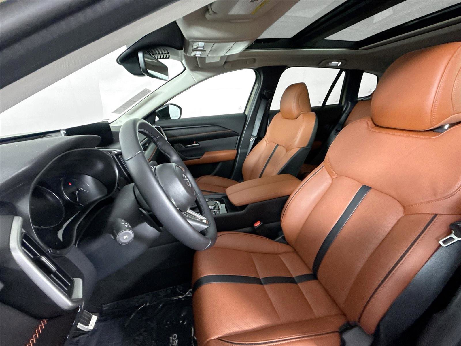 Used 2026 MAZDA CX-50 Meridian Edition w/ Apex Package image 3