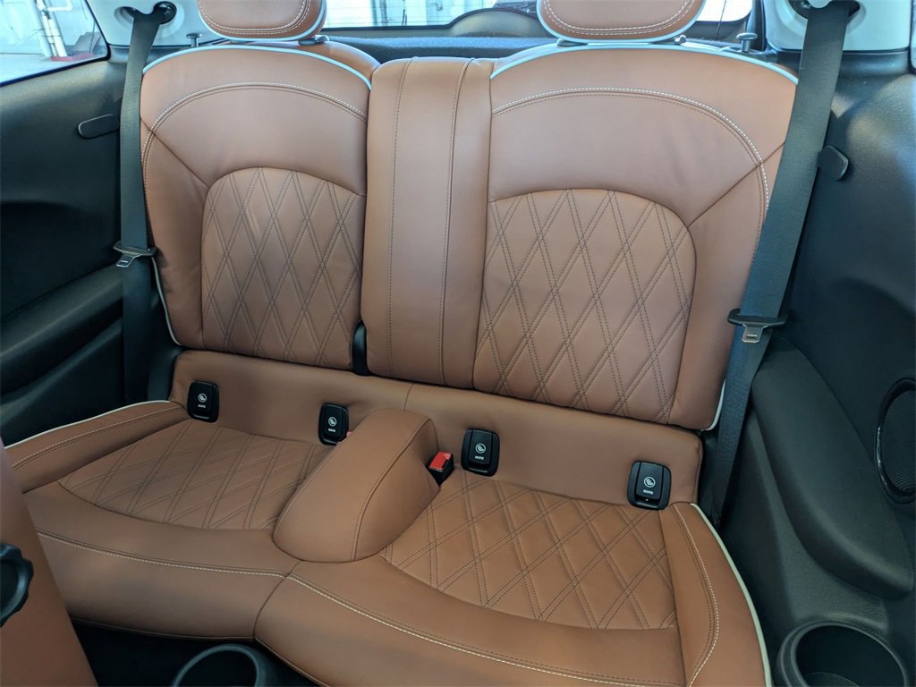 Used 2024 MINI Cooper S image 19