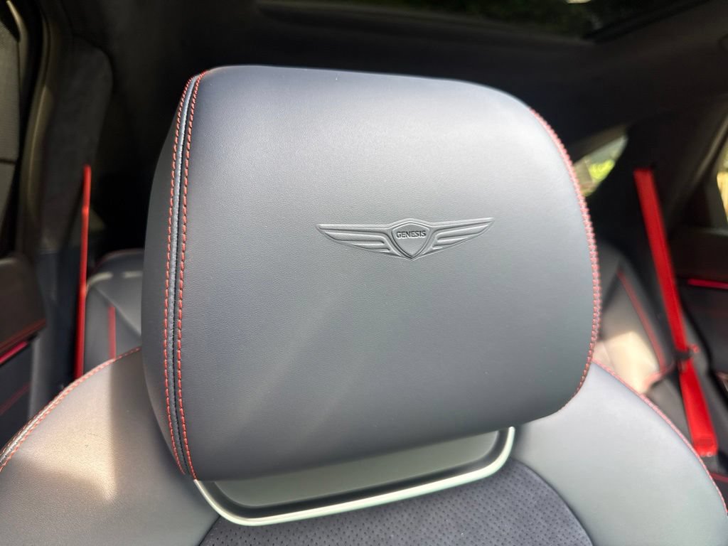 New 2027 Genesis GV70 3.5T Prestige AWD/4WD image 33