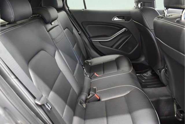 Used 2020 Mercedes-Benz GLA 250 4MATIC image 17