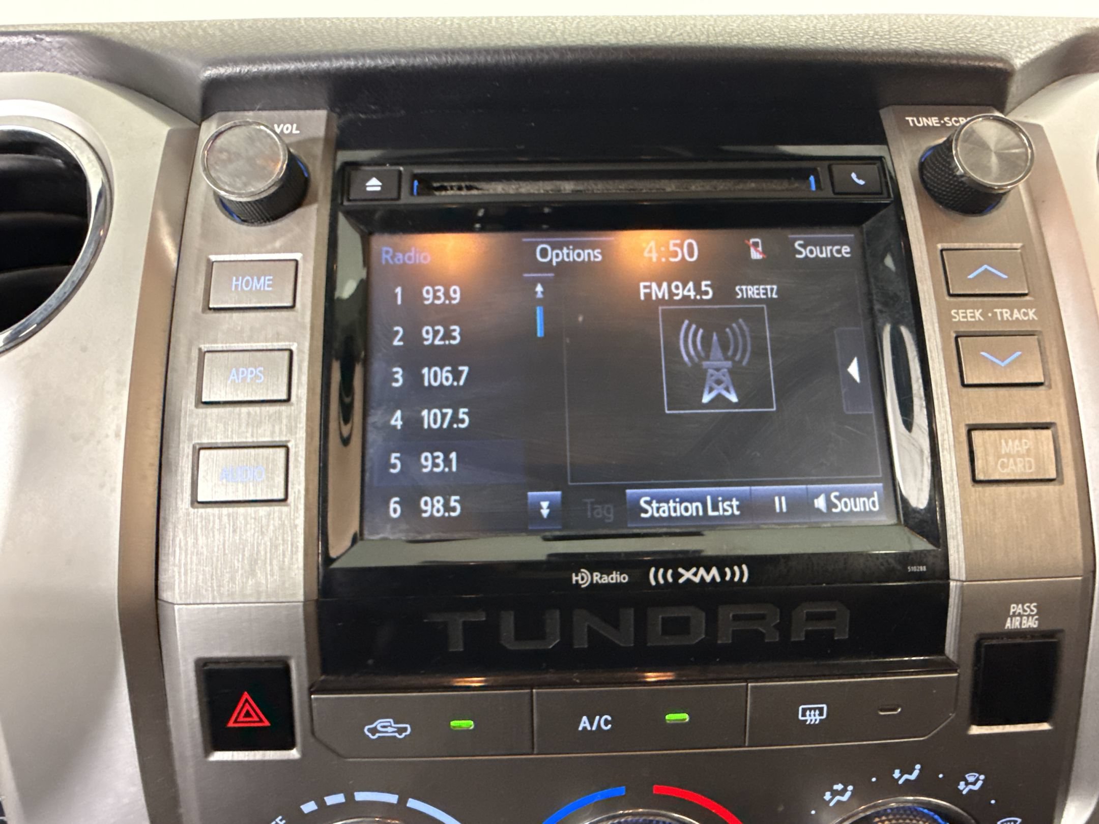 Used 2018 Toyota Tundra SR5 w/ SR5 Upgrade Package RWD image 17