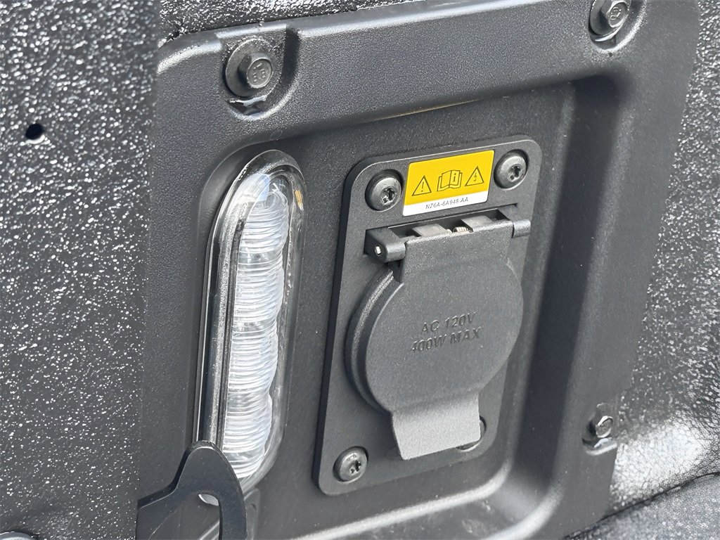 New 2026 Ford Maverick Lobo image 41