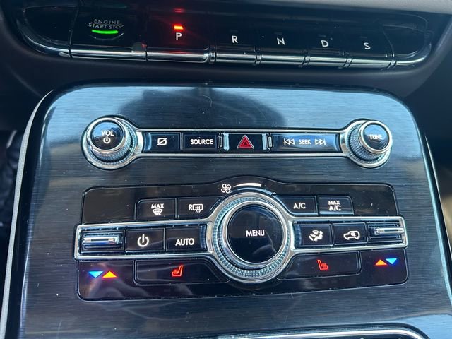 Used 2023 Lincoln Nautilus AWD w/ Premium Package image 19