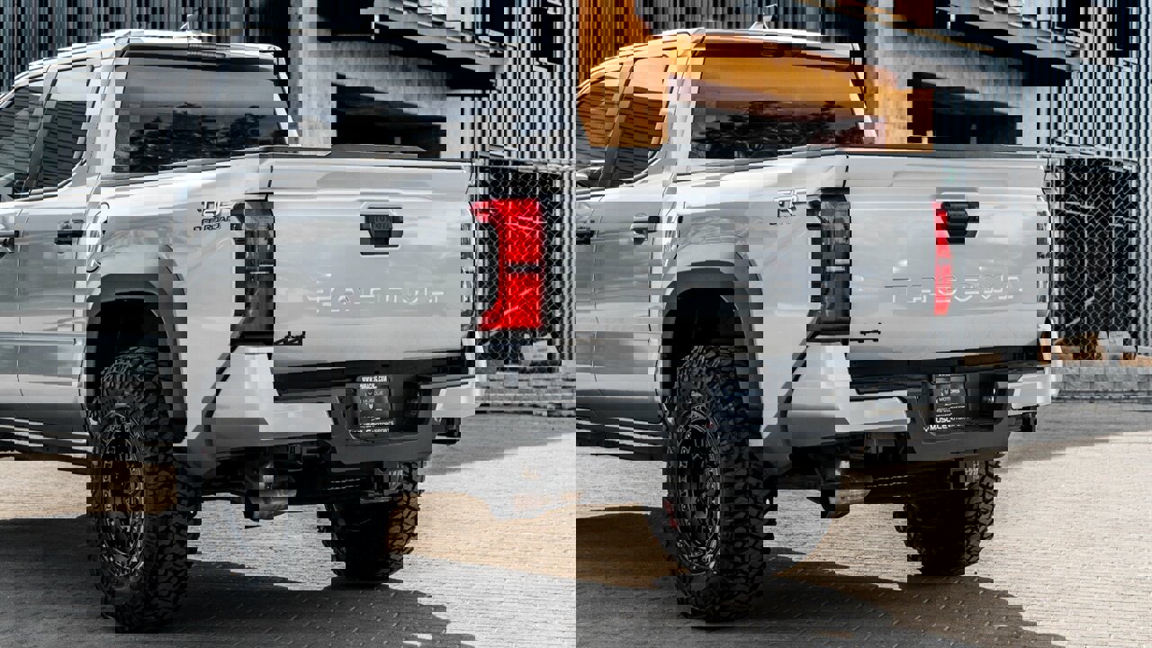 Used 2024 Toyota Tacoma TRD Off-Road image 11