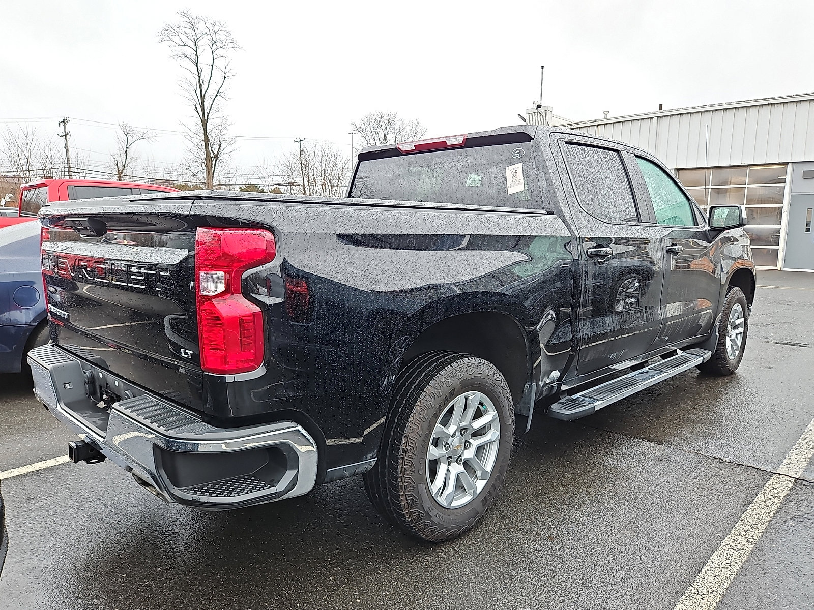 Certified 2022 Chevrolet Silverado 1500 LT w/ Z71 Off-Road Package image 8