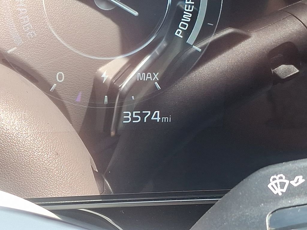 Used 2023 Kia Niro Wind FWD image 20