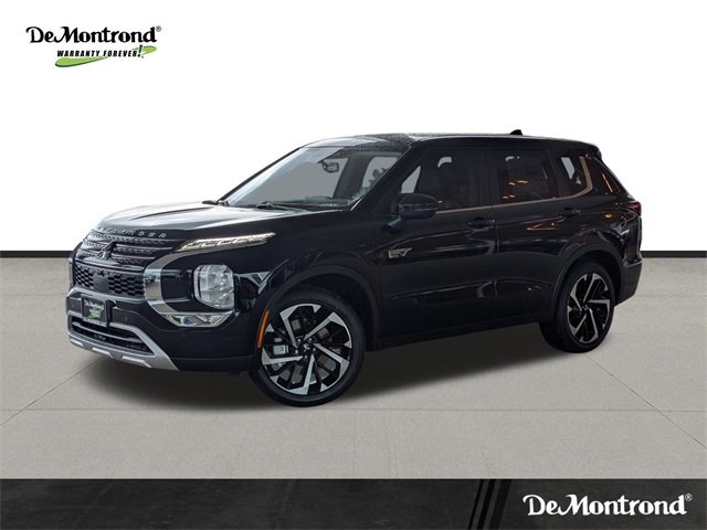 New 2025 Mitsubishi Outlander SE