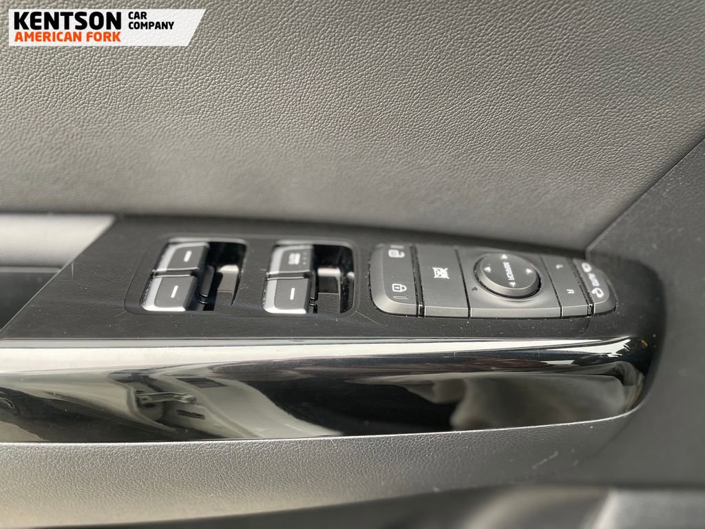 Used 2021 Kia Sportage EX w/ EX Technology Package image 27