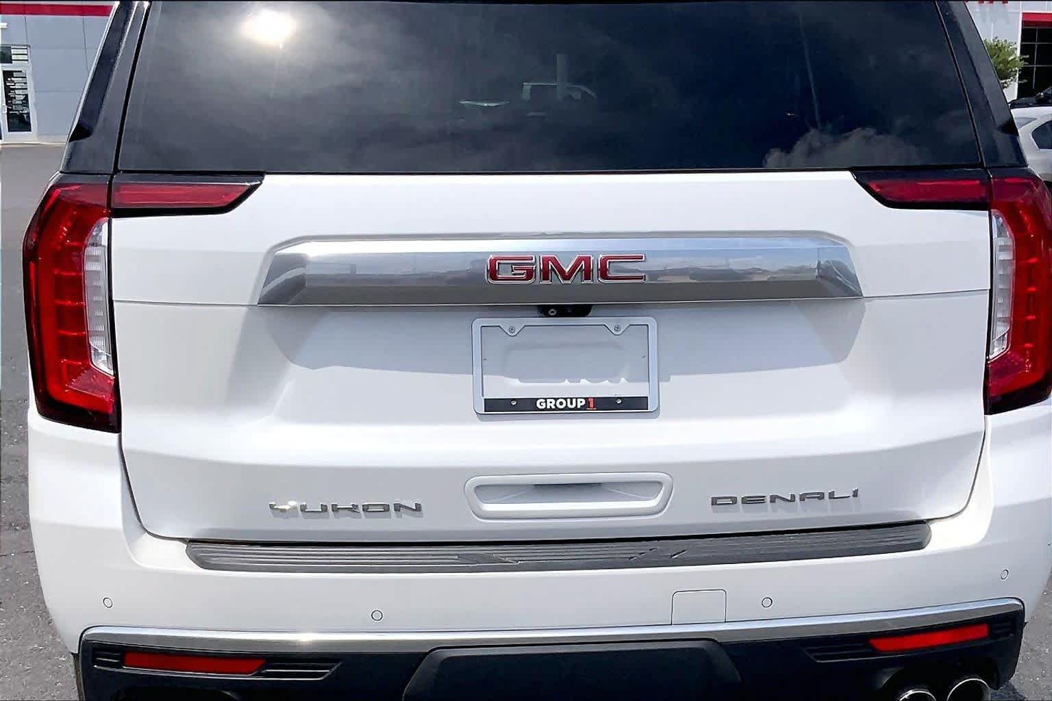 Used 2021 GMC Yukon Denali w/ Advanced Technology Package RWD image 31
