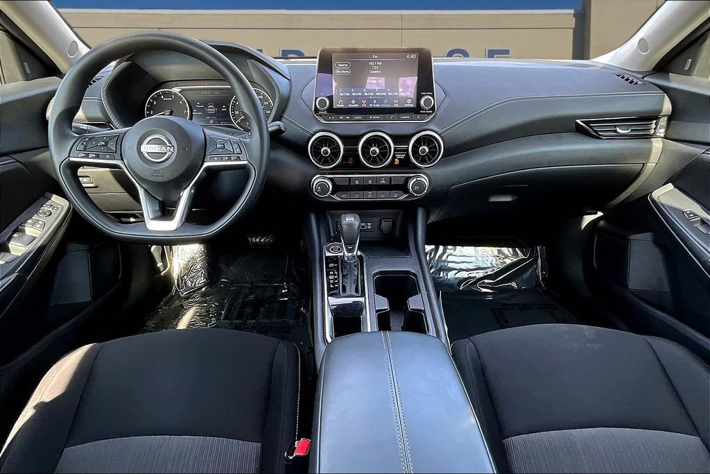 Used 2024 Nissan Sentra SV image 9