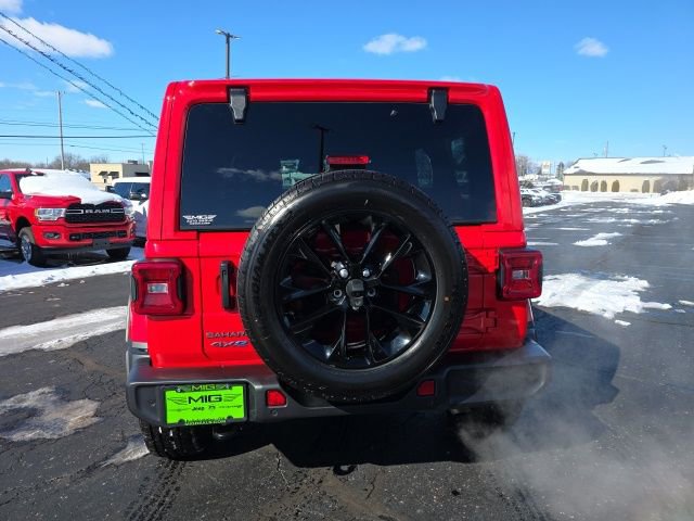 Used 2025 Jeep Wrangler Unlimited Sahara w/ Safety Group AWD/4WD image 5