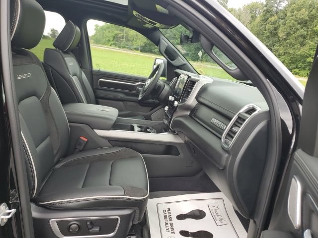 New 2027 RAM 1500 Laramie w/ Night Edition AWD/4WD image 24