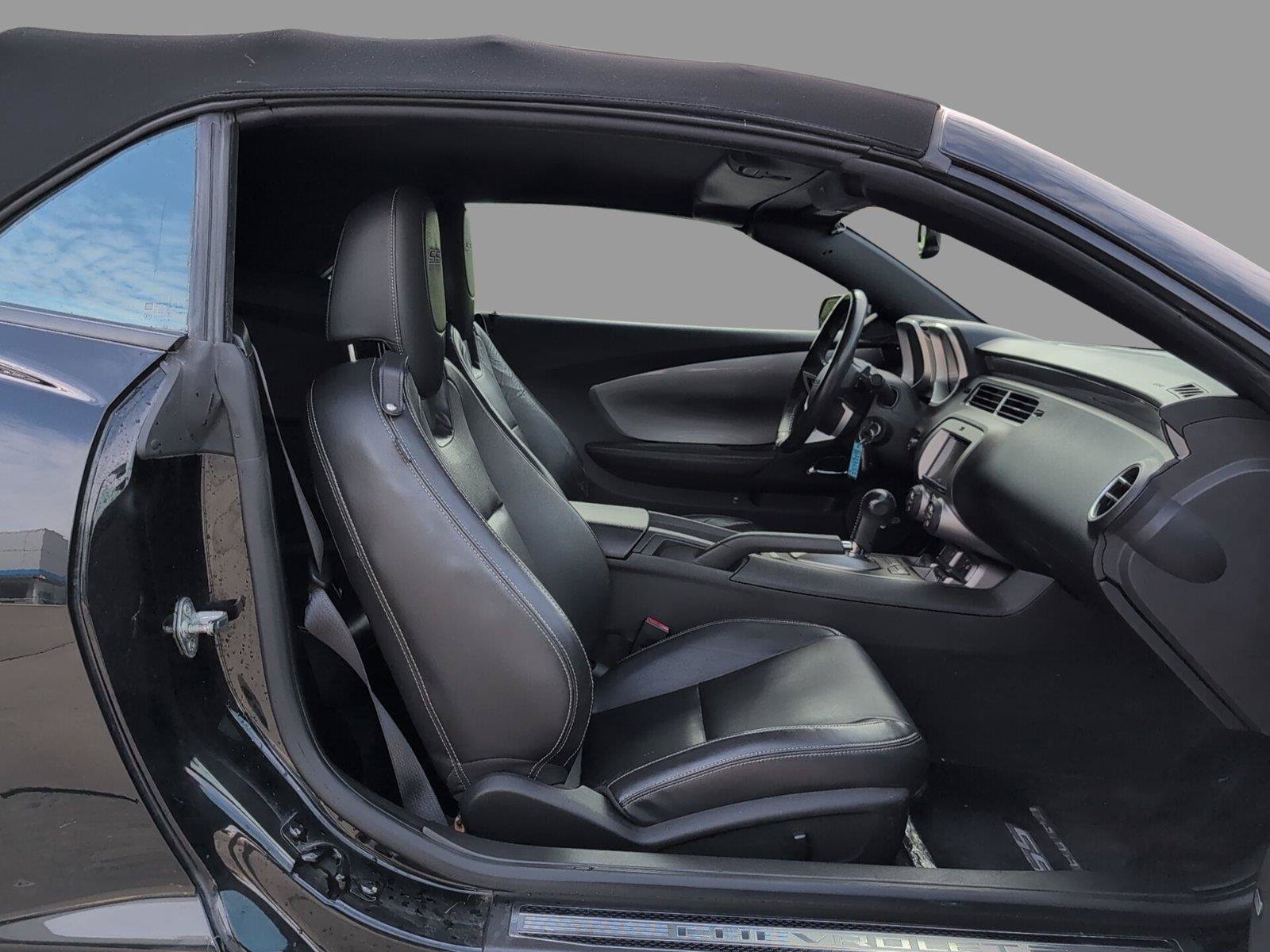 Used 2011 Chevrolet Camaro SS w/ RS Package RWD image 15
