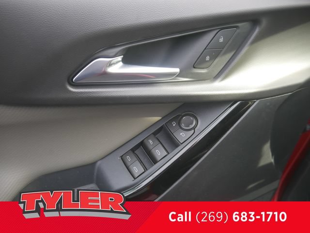 New 2026 Chevrolet Equinox LT w/ Convenience Package II AWD/4WD image 20