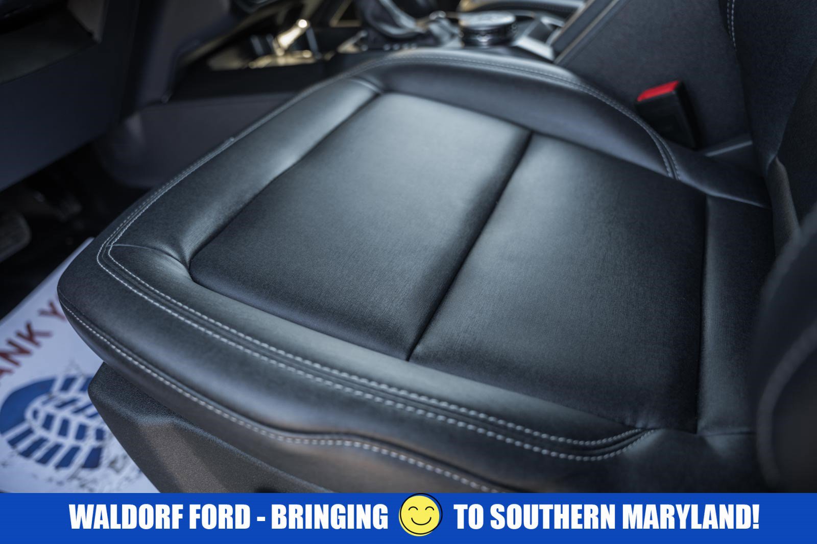 Used 2025 Ford Bronco Badlands image 37