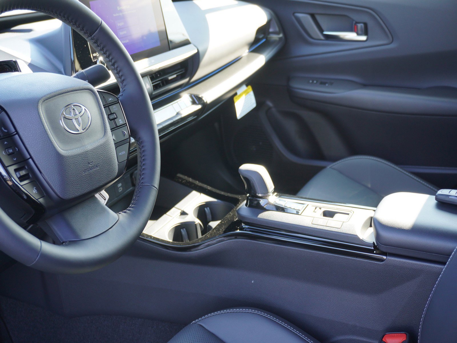 New 2026 Toyota Prius Plug-In Hybrid FWD image 21