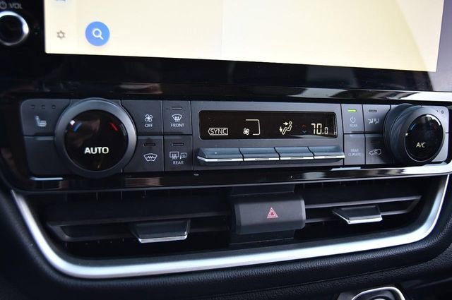 Used 2024 Toyota Grand Highlander XLE image 15