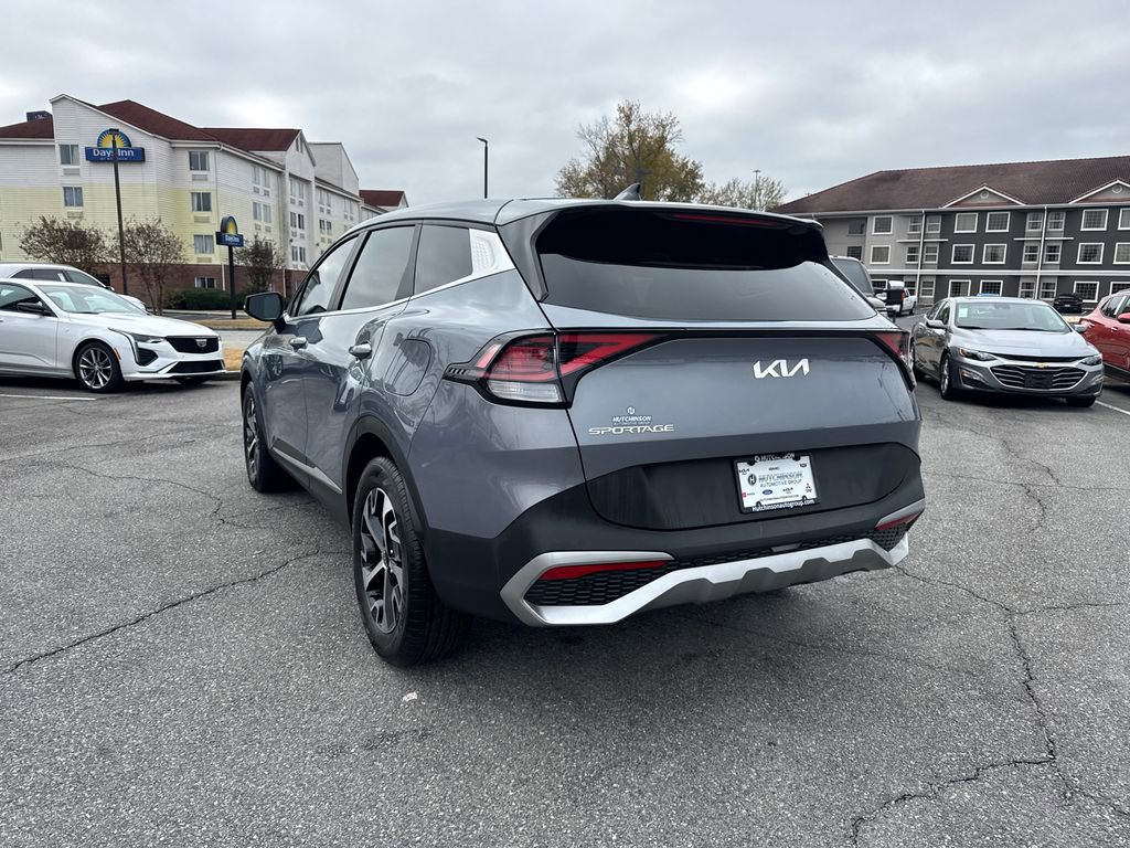Certified 2023 Kia Sportage EX image 5