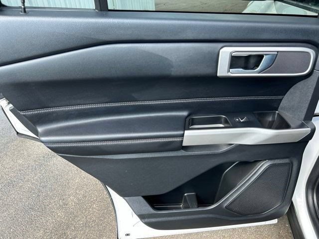 Used 2022 Ford Explorer XLT RWD image 36
