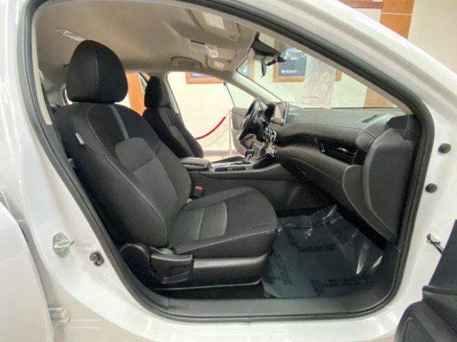 Used 2025 Nissan Sentra SV FWD image 21