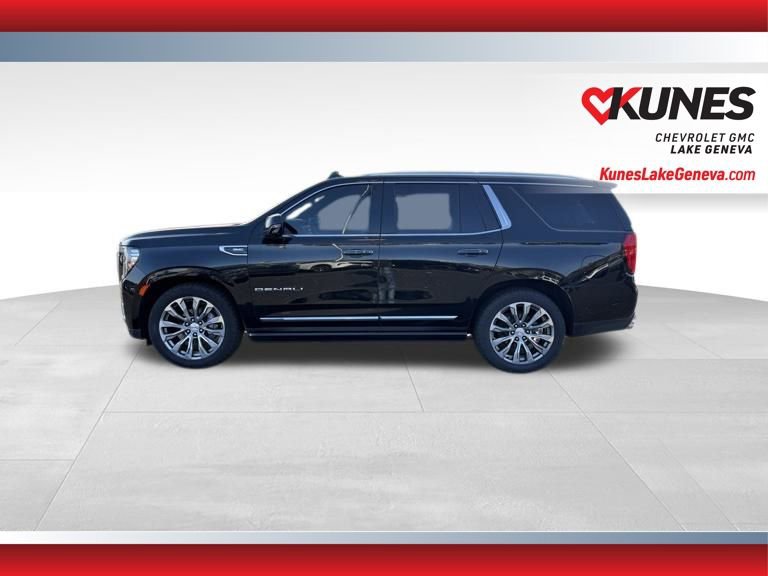 Used 2022 GMC Yukon Denali w/ Denali Premium Package image 9