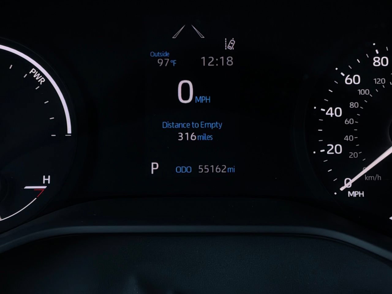 Used 2024 Toyota Sienna XLE FWD image 47