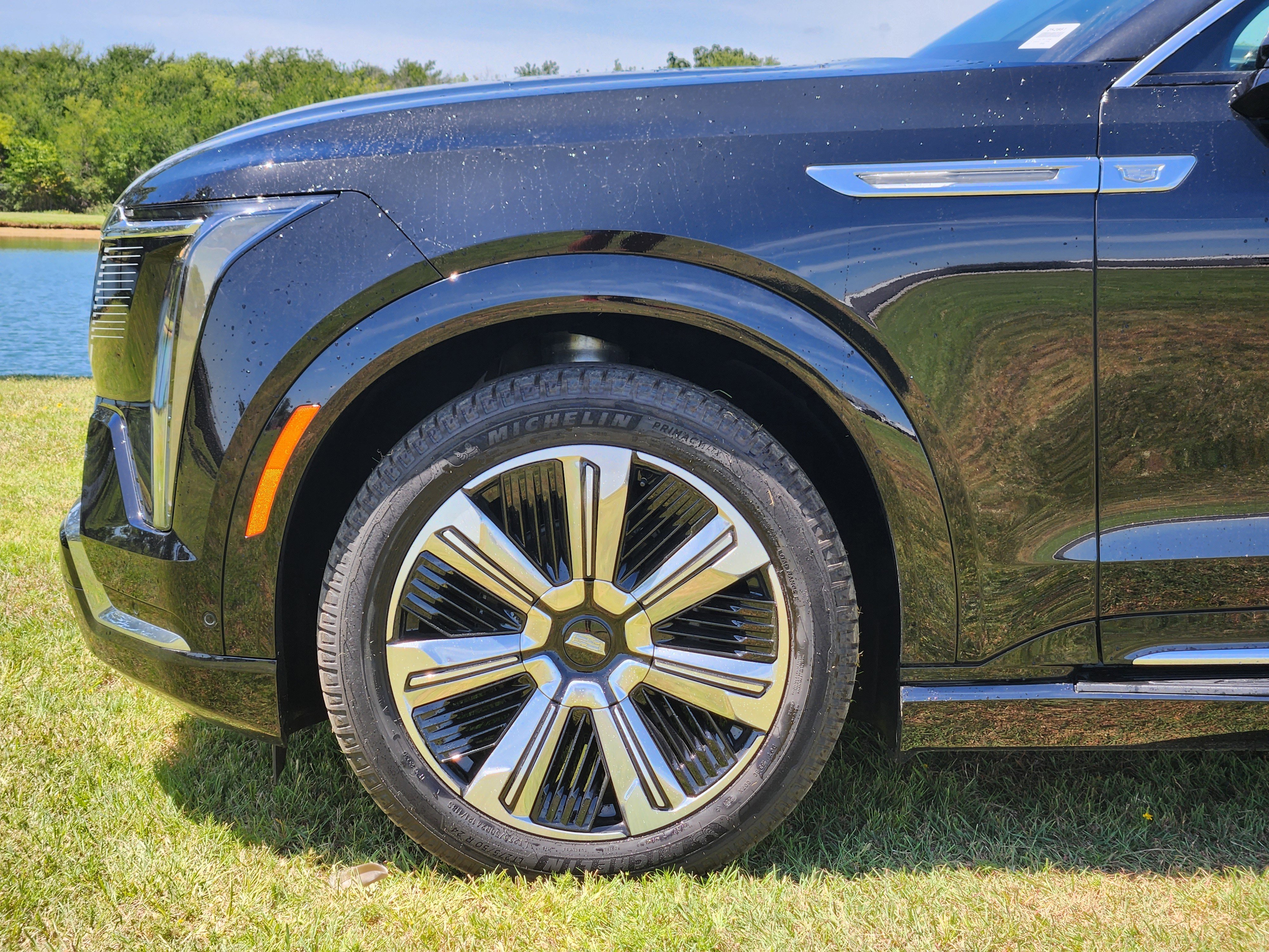 New 2025 Cadillac Escalade IQ Luxury 1 image 5