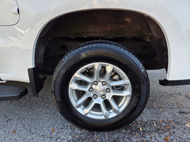 Used 2024 Chevrolet Silverado 1500 LT image 17