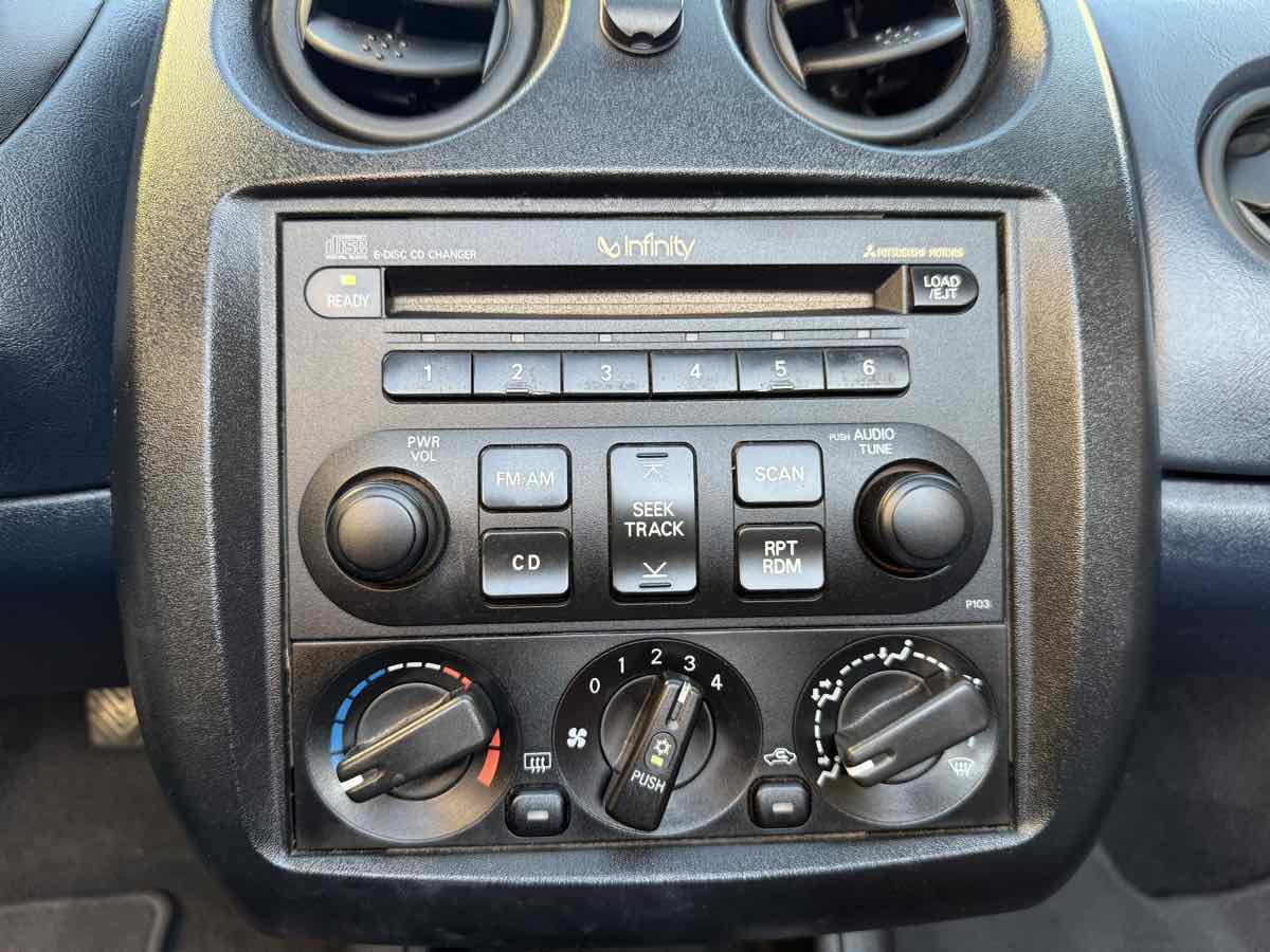 Used 2003 Mitsubishi Eclipse GTS image 33