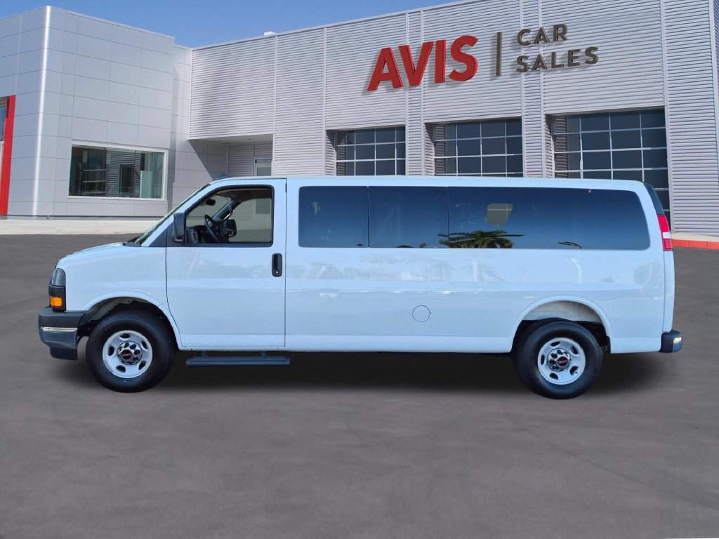 Used 2025 GMC Savana 3500 LT w/ LT Preferred Equipment Group RWD image 10