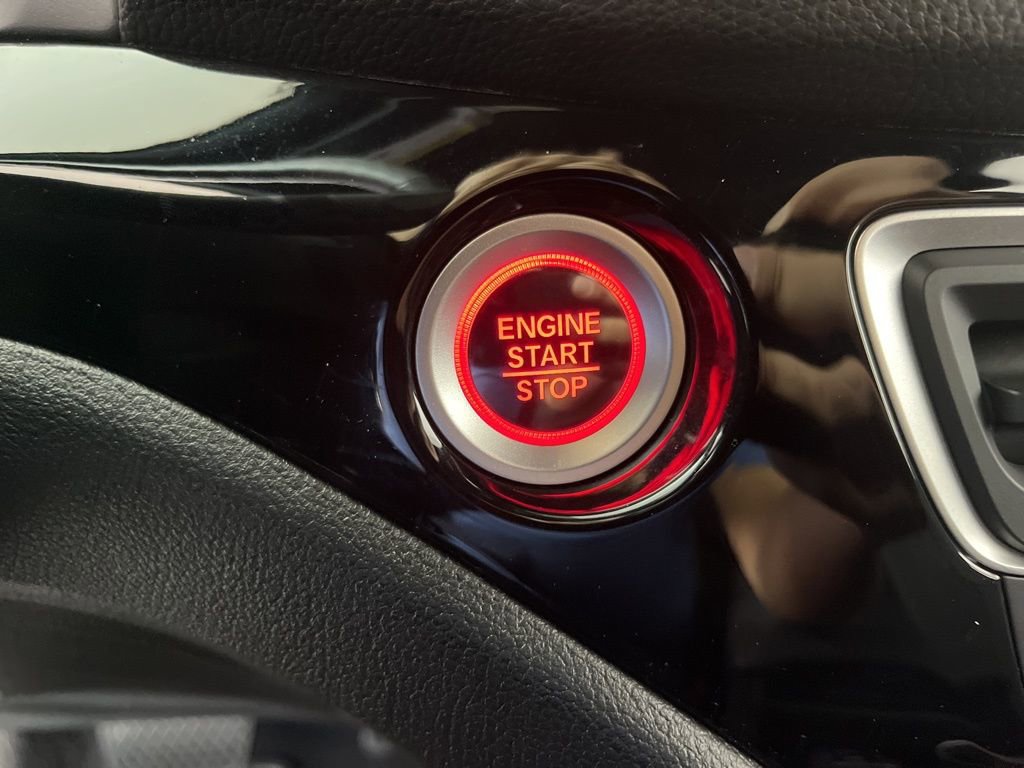 Certified 2025 Honda Ridgeline Black Edition image 30