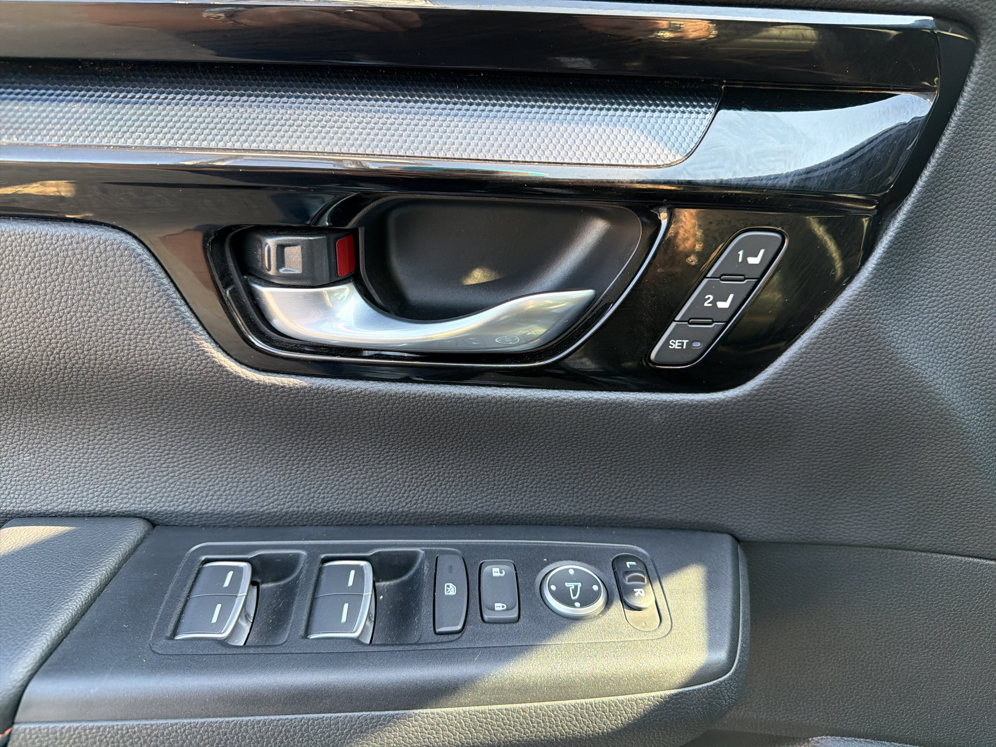 Used 2024 Honda CR-V Sport Touring image 29