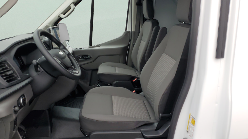New 2026 Ford Transit 250 148 Medium Roof RWD image 20