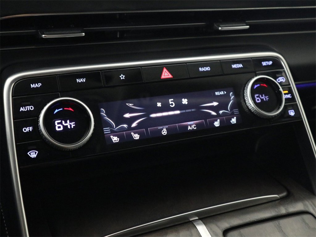 Used 2024 Genesis GV80 3.5T w/ Advanced Package image 14