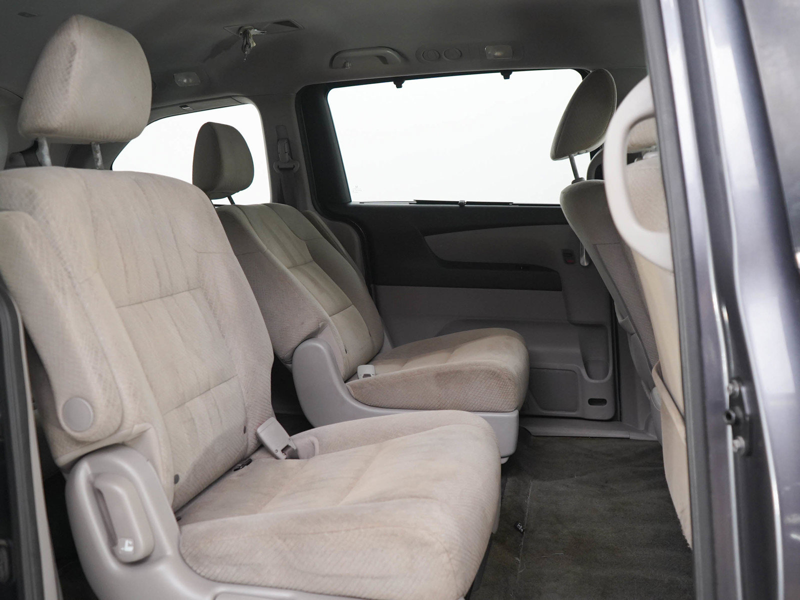 Used 2016 Honda Odyssey SE image 12