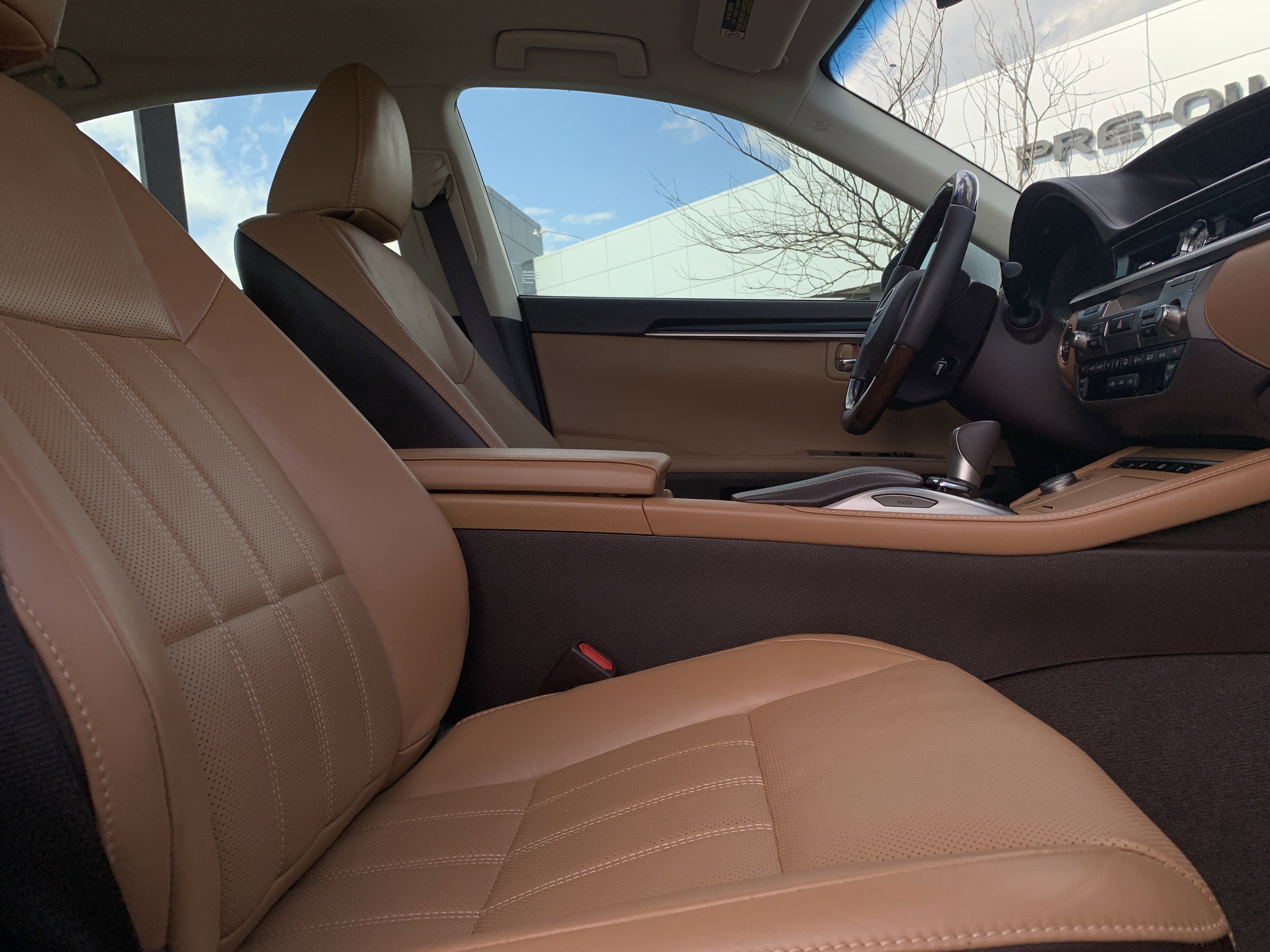 Used 2018 Lexus ES 350 w/ Luxury Package w/Wood Trim FWD image 35