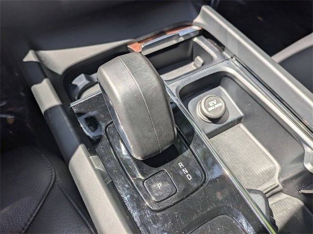 Certified 2024 Volvo V60 B5 Cross Country Plus image 19