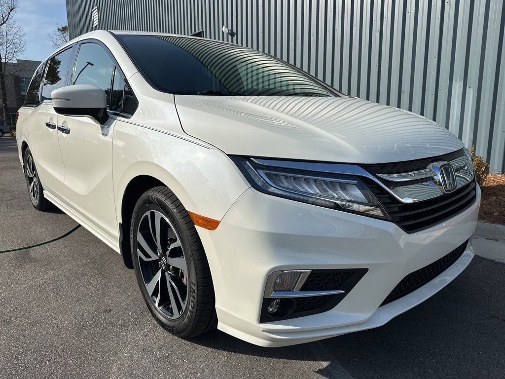 Used 2018 Honda Odyssey Elite image 1
