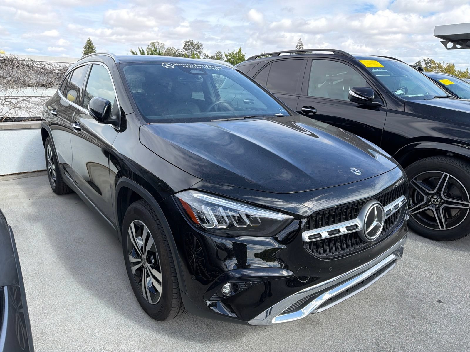 Used 2026 Mercedes-Benz GLA 250 4MATIC image 2