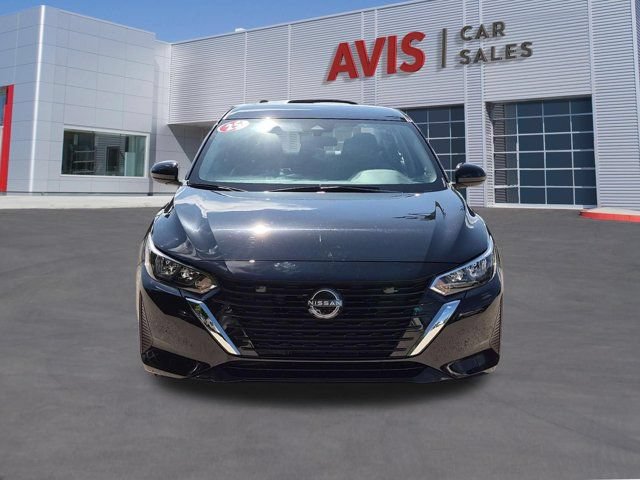 Used 2025 Nissan Sentra SV FWD image 2