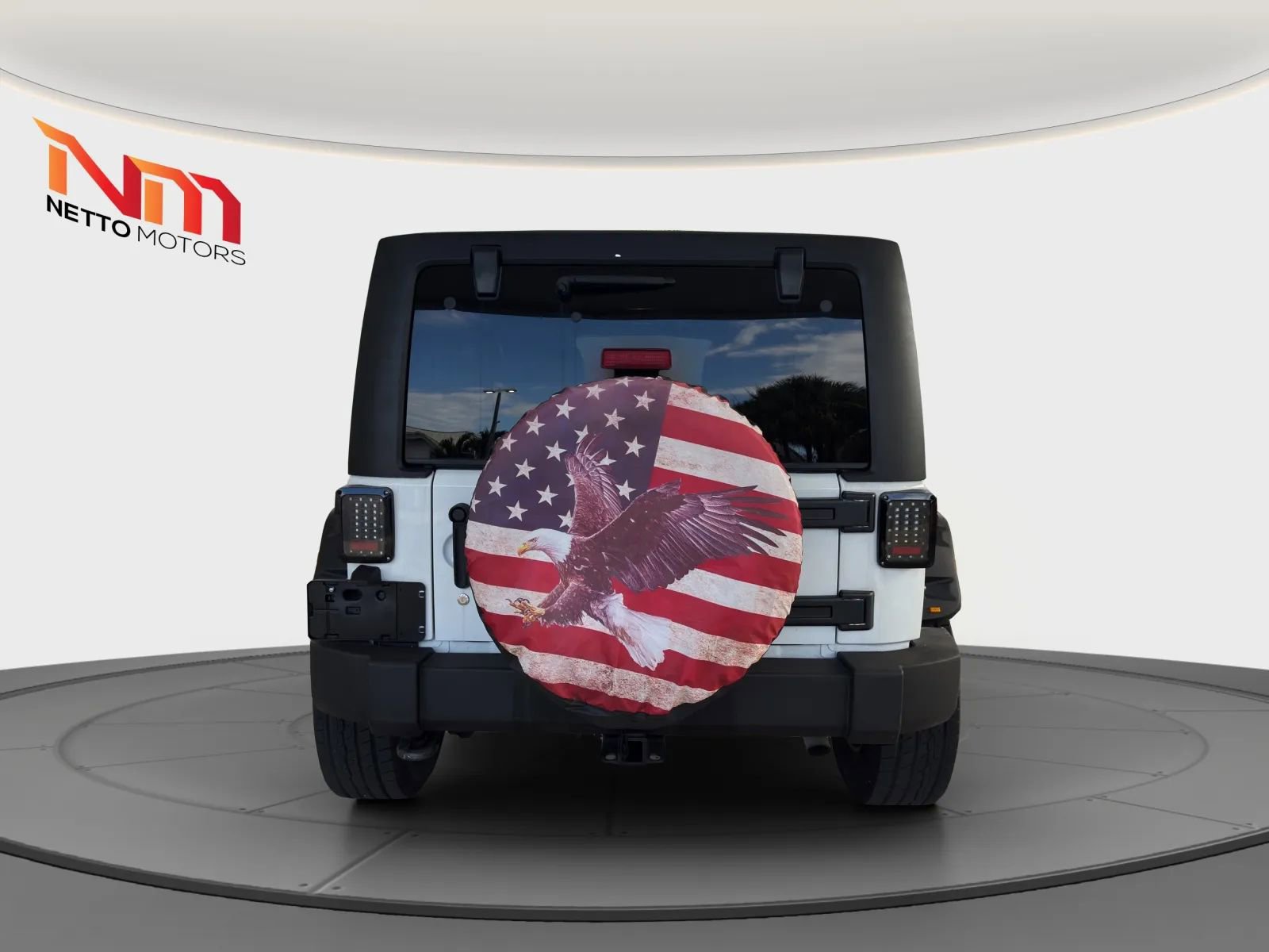 Used 2013 Jeep Wrangler Unlimited Sport image 4