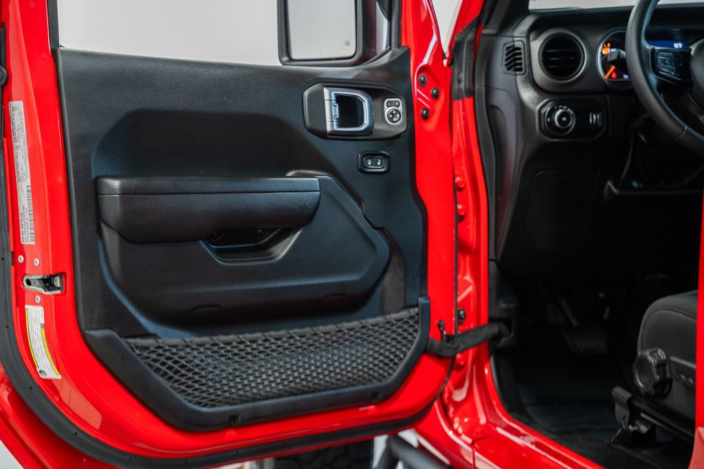 Used 2023 Jeep Wrangler Sport AWD/4WD image 31