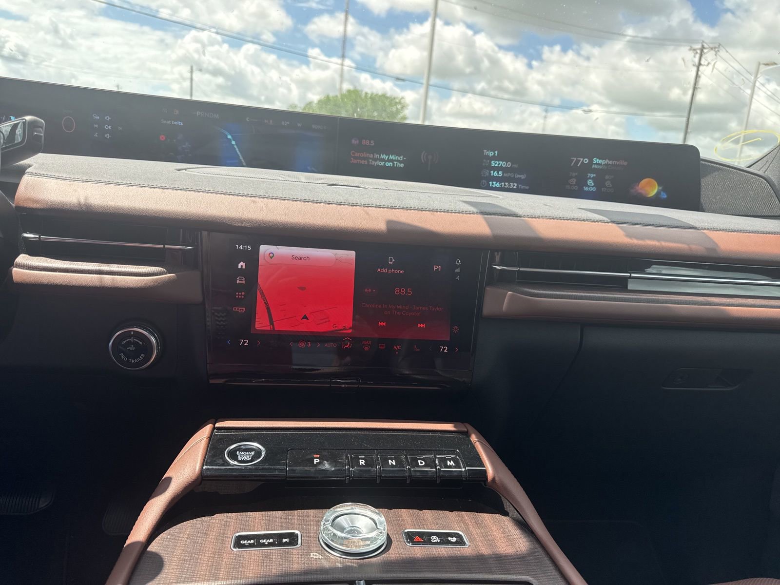 Used 2025 Lincoln Navigator Reserve image 13