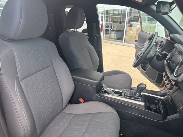 Used 2019 Toyota Tacoma TRD Sport w/ Technology Package AWD/4WD image 30
