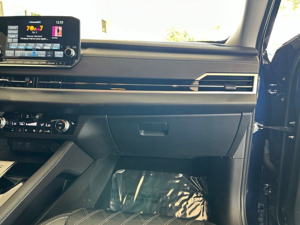 Used 2024 Mitsubishi Outlander SEL FWD image 23
