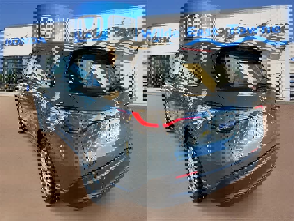 Certified 2025 Honda HR-V LX image 6