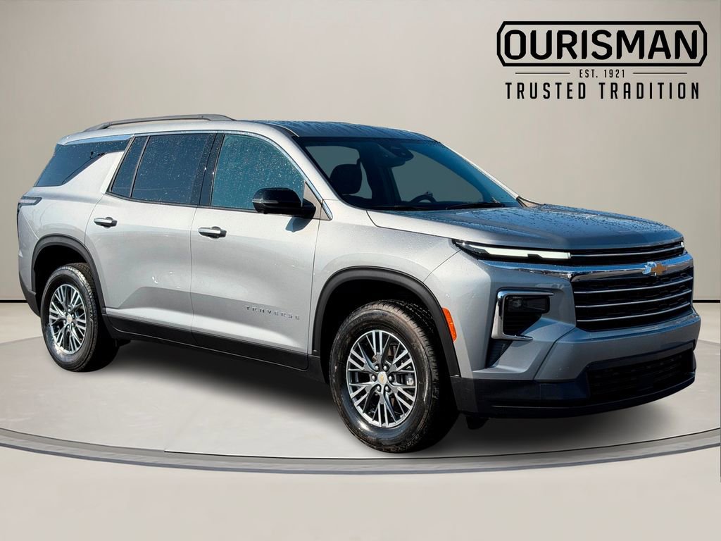 Used 2024 Chevrolet Traverse LT