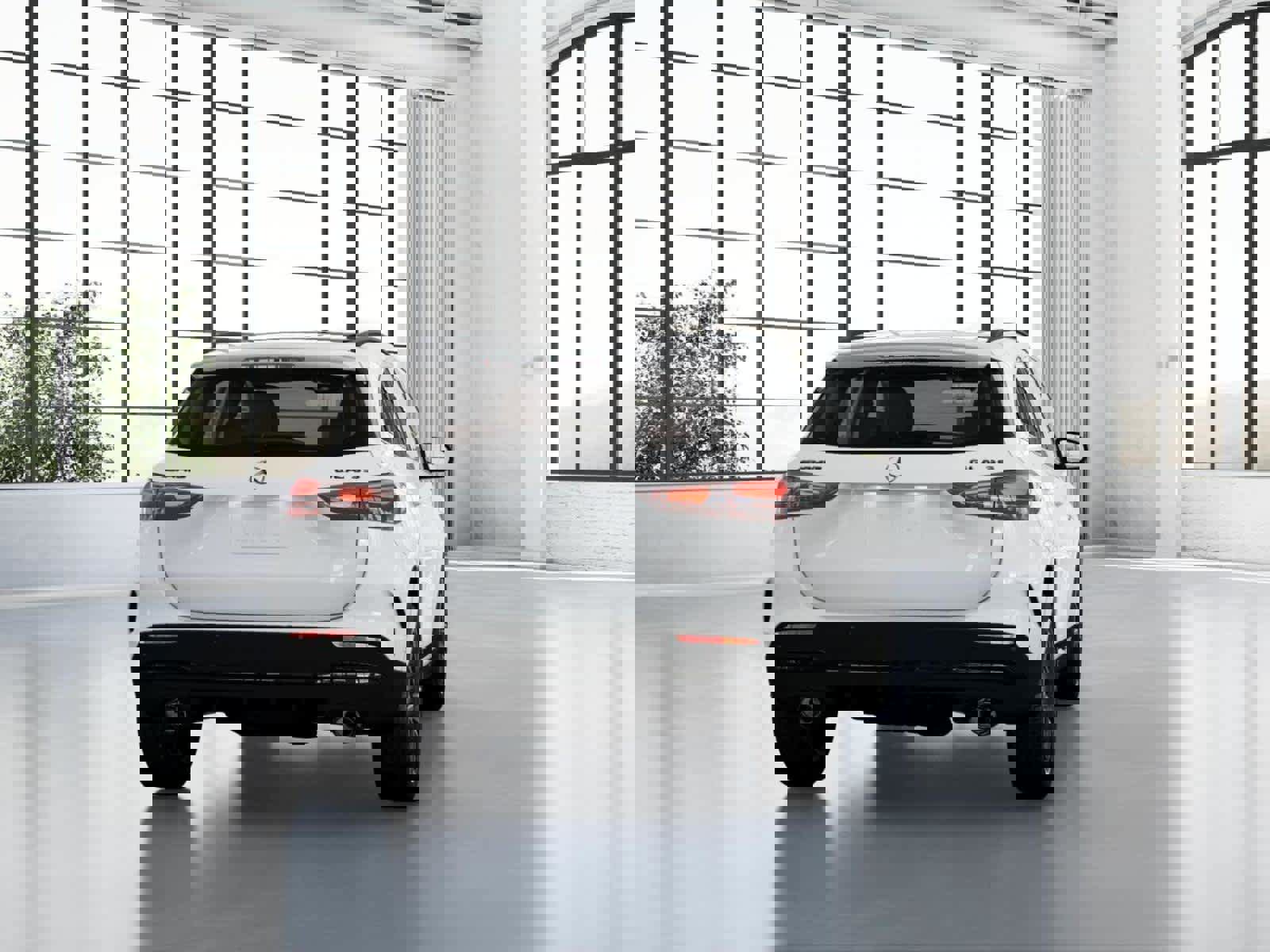 Used 2025 Mercedes-Benz GLA 35 AMG 4MATIC image 32