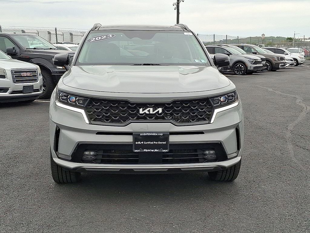 Certified 2023 Kia Sorento SX AWD/4WD image 2